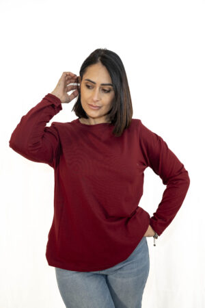 MAGLIA CON SPALLINE